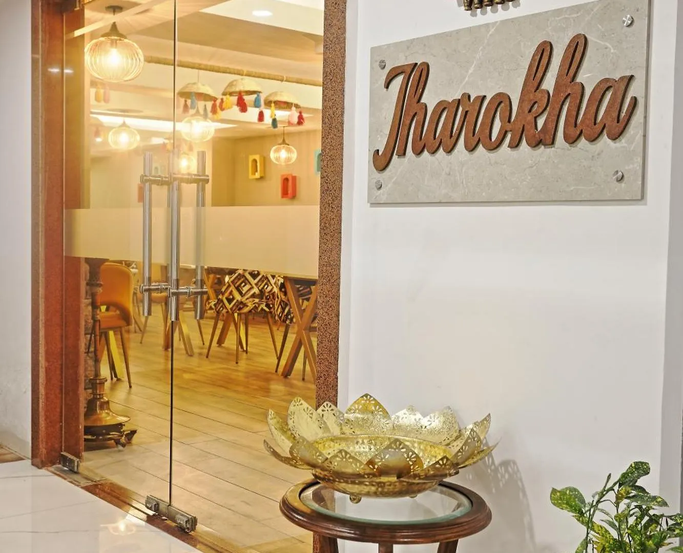 Hotel Cardinal Oxmo Delhi Airport New Delhi