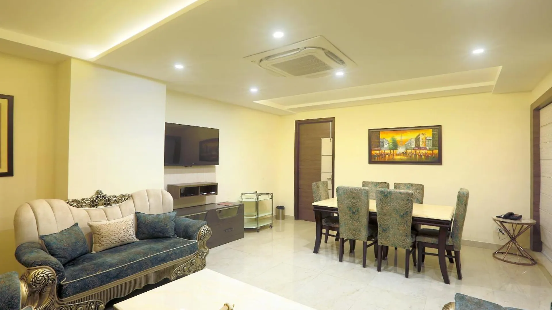 Hotel Cardinal Oxmo Delhi Airport New Delhi 3*,  India